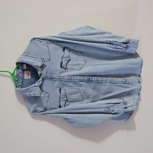 Levi's Denim Shirt!